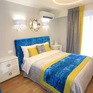 https://luxe-gambetta-sea-view.fr-provencehotel.com