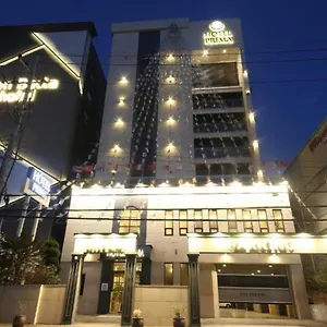 https://prima.busan-hotelsweb.com